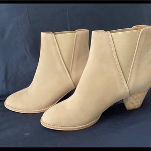 Elaine Turner “Bonnie” booties